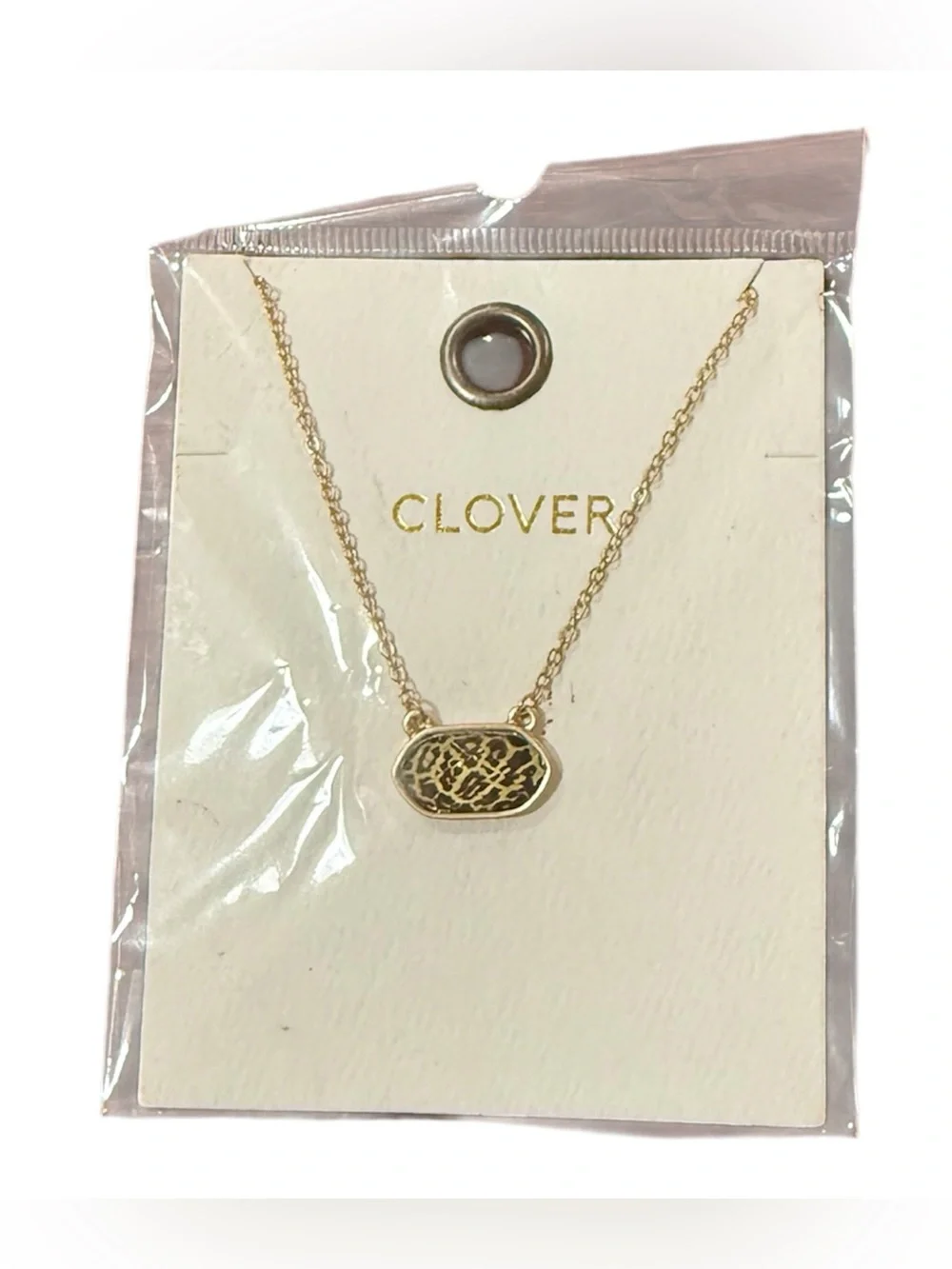 Clover elegant gold